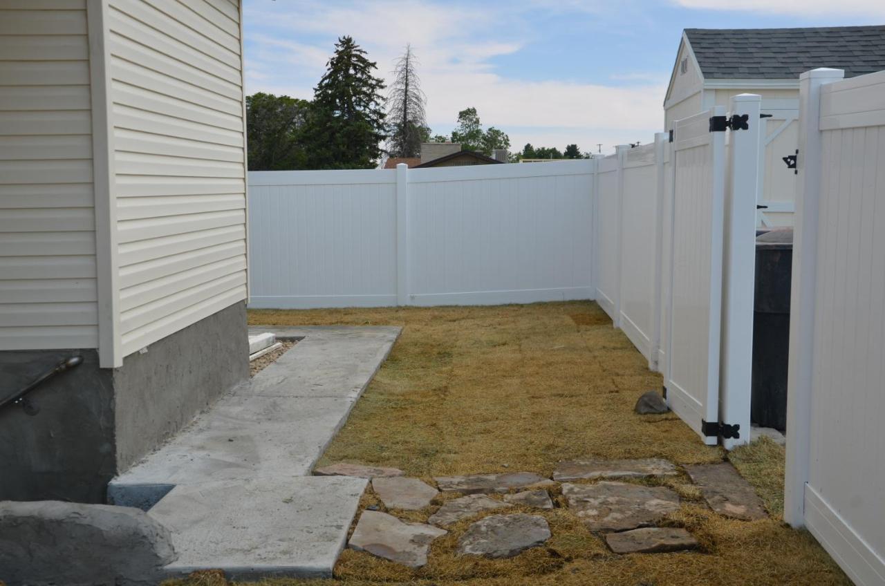 Baby Blue Sky - Price 2Bd - Newly Remodeled - Nearby Trails Lägenhet Exteriör bild