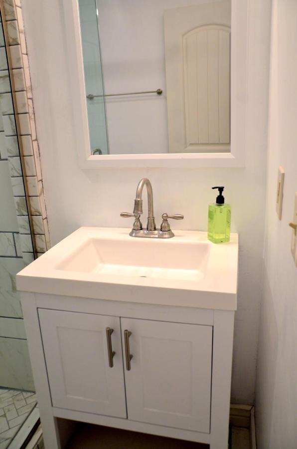 Baby Blue Sky - Price 2Bd - Newly Remodeled - Nearby Trails Lägenhet Exteriör bild